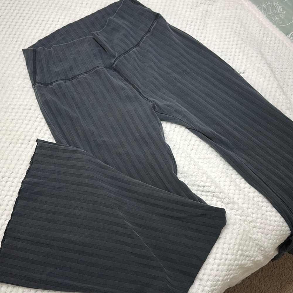 Offline by Aerie black flare ribbed leggings, size XL